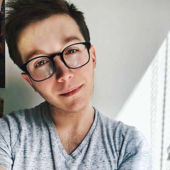 Meet your Posher, Sam - Picture 1 of 1